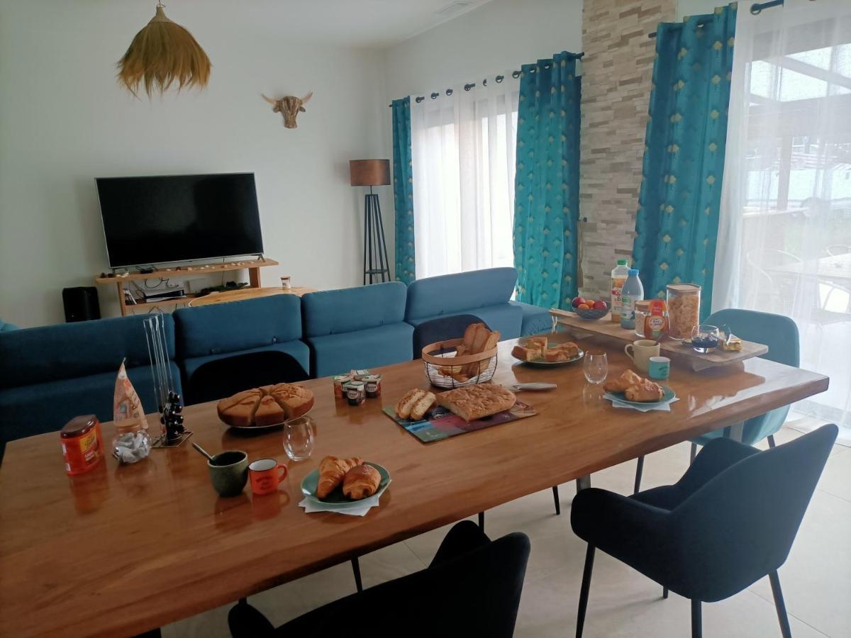 Suite Privative De 28M2 Climatisee, Proche Plage Et Commerces Audenge Exterior foto